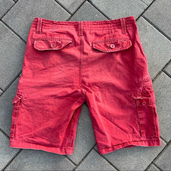 Guess Red Cargo shorts - size 33 - Picture 5 of 7